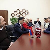 ՀՀ ֆինանսների նախարար Վահե Հովհաննիսյանը և ՀՊՏՀ ռեկտոր Արմեն Գրիգորյանը ստորագրել են համագործակցության հուշագիր
