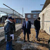 Քաղաքաշինության կոմիտեի նախագահ Եղիազար Վարդանյանը շրջայց է կատարել Երևանի և մարզերի շինարարական հրապարակներում