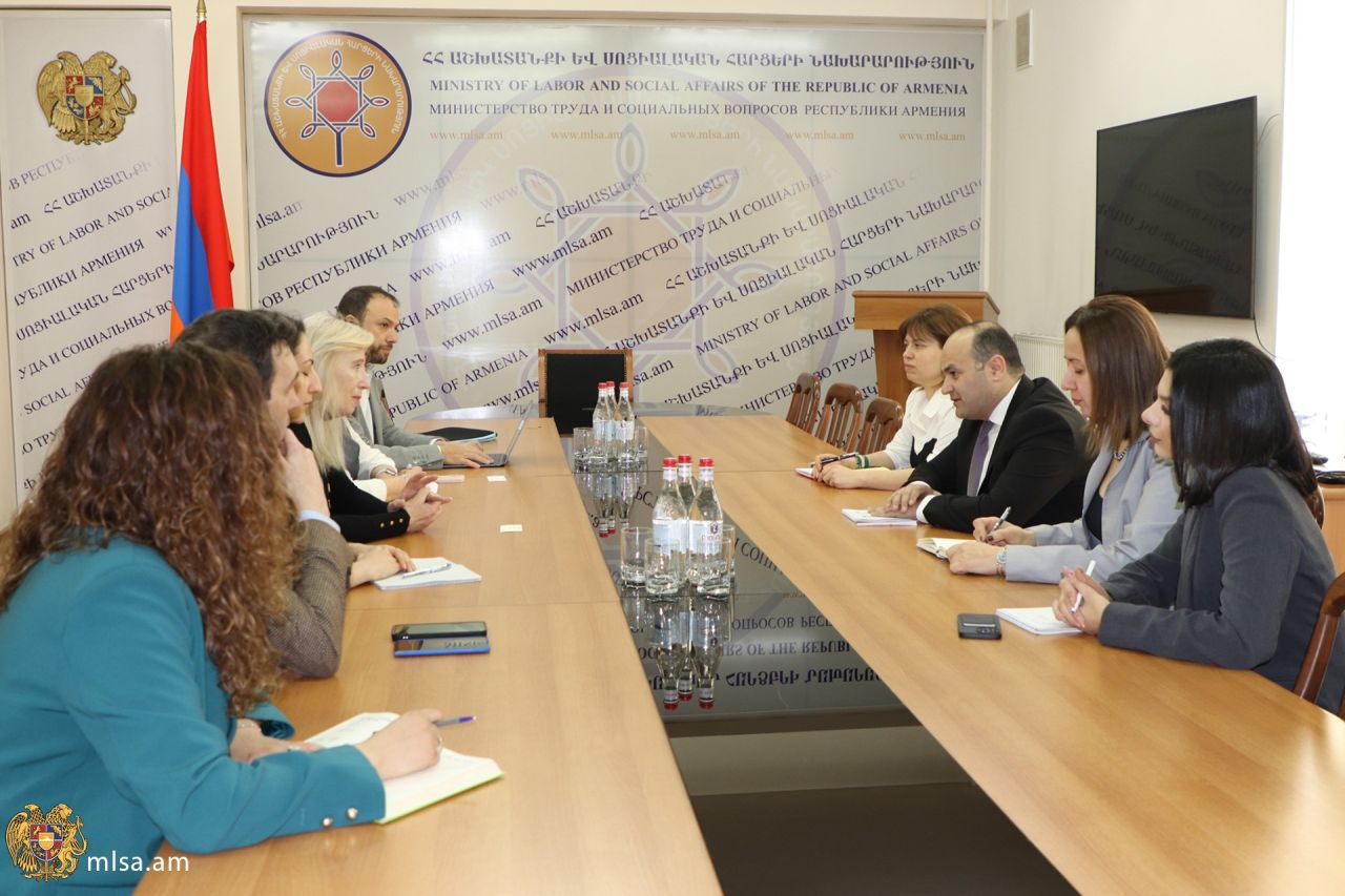 ՀՀ ԱՍՀ նախարարն ընդունել է Սլովակիայի նախկին վարչապետին