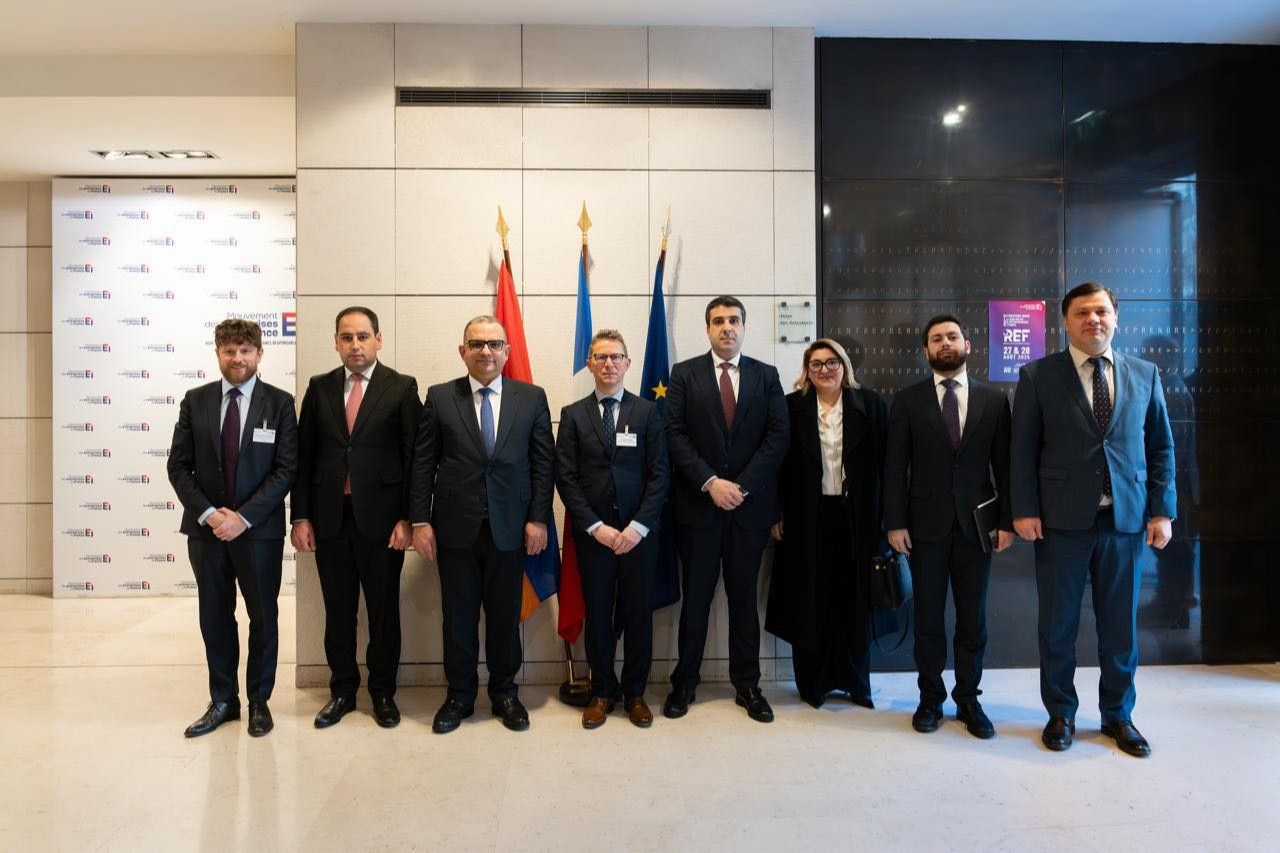 Փոխվարչապետ Տիգրան Խաչատրյանը Փարիզում հանդիպել է MEDEF-ի ներկայացուցիչների հետ