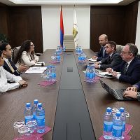 Երևանի քաղաքապետն ու ԱԶԲ տարածաշրջանային գլխավոր տնօրենը քննարկել են գործակցության շրջանակը