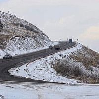 Աբովյանի, Հրազդանի, Սևանի, Գավառի և Արագածի տարածաշրջանների ավտոճանապարհներին տեղ-տեղ մերկասառույց է