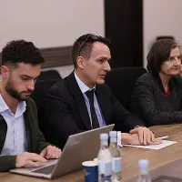 Շվեյցարական կողմի ֆինանսավորմամբ հայտարարվել է երեք հետիոտնային կամուրջների շինարարության մրցույթ