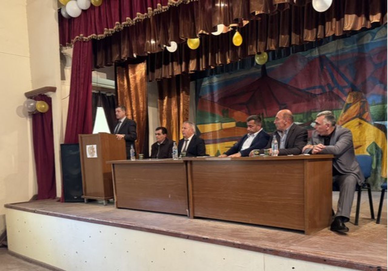 Հանդիպում Արտաբույնք բնակավայրի բնակիչների հետ