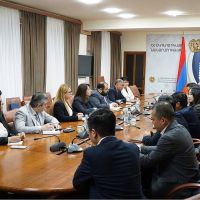 ՀՀ էկոնոմիկայի նախարարի տեղակալ Է․ Զաքարյանն ընդունել է ՎՍՀ արդյունաբերության և առևտրի նախարարի տեղակալ Ֆան Թհի Թհանգիին