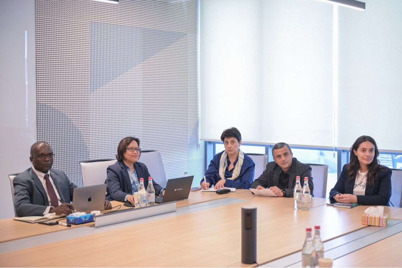 Աշխատանքային հանդիպում Ասիական զարգացման բանկում. Ճանապարհային դեպարտամենտ