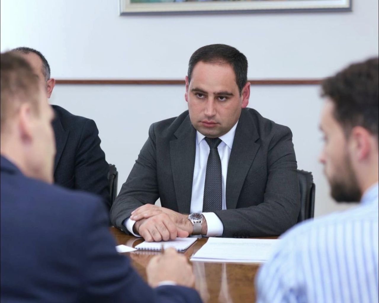 ՏԿԵ նախարար Դավիթ Խուդաթյանն ընդունել է Շվեյցարիայի դեսպանին