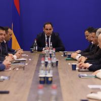 ՏԿԵ նախարարը «Ճանապարհային դեպարտամենտ» հիմնադրամի աշխատակազմին է ներկայացրել նորանշանակ ղեկավարին