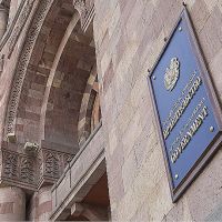 Կառավարության նիստ. ուղիղ