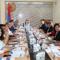ԱՍՀ նախարարությունում քննարկվել են խնամատարության գործընթացի բարեփոխումներին առնչվող  հարցեր