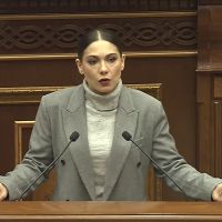 Քաղաքացիները հնարավորություն կունենան հեռավար կարգով կնքել նոտարական գործարքներ. Գալյան