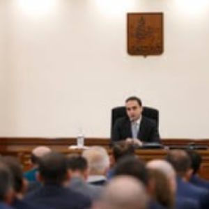 Մեկնարկել է Երևանի ավագանու նիստը