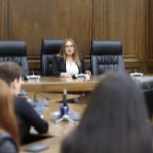 Խորհրդարանական ճեպազրույցներ. «Հայաստան» խմբակցություն