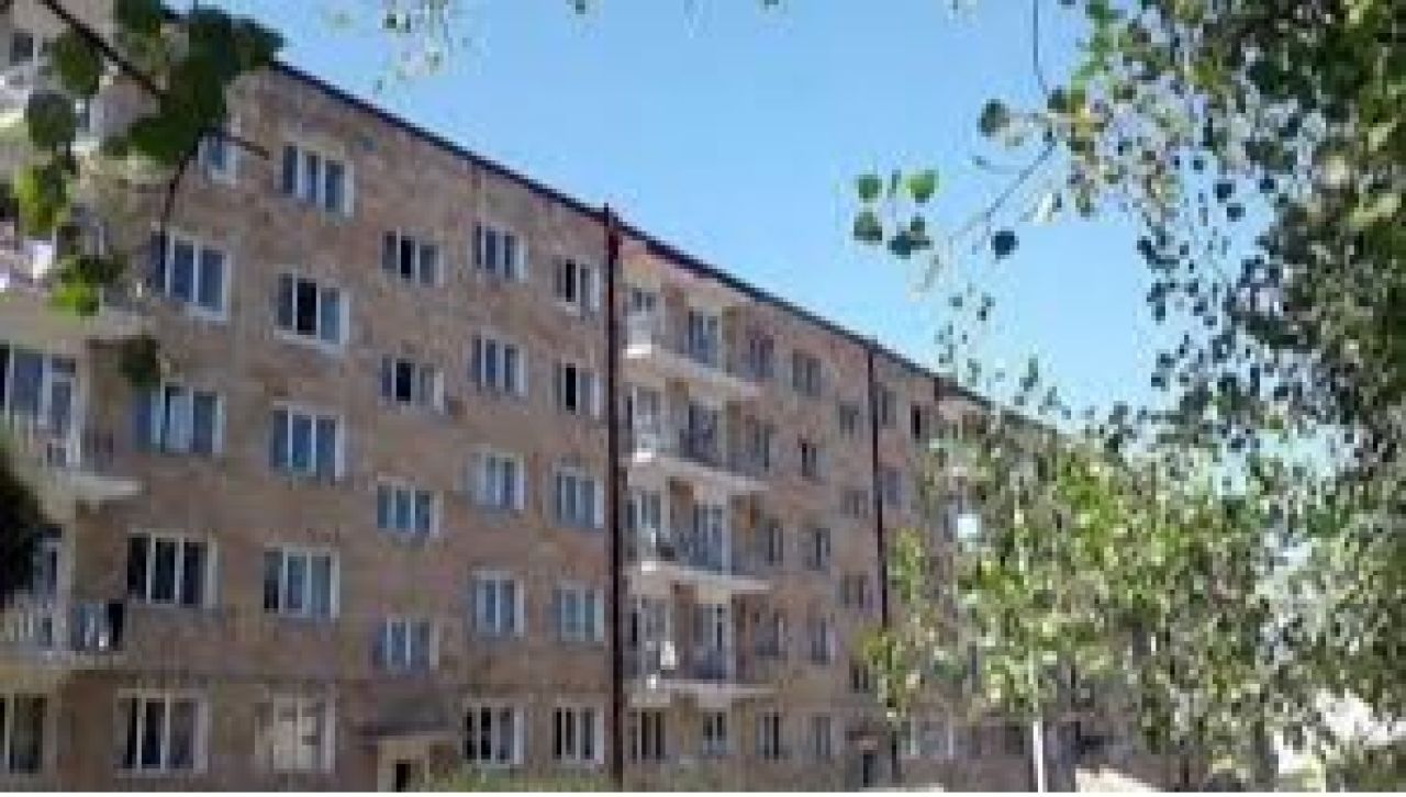 Հանրակացարաններում բնակվող ընտանիքներին դրանց սեփականության վկայականներ կտրվեն