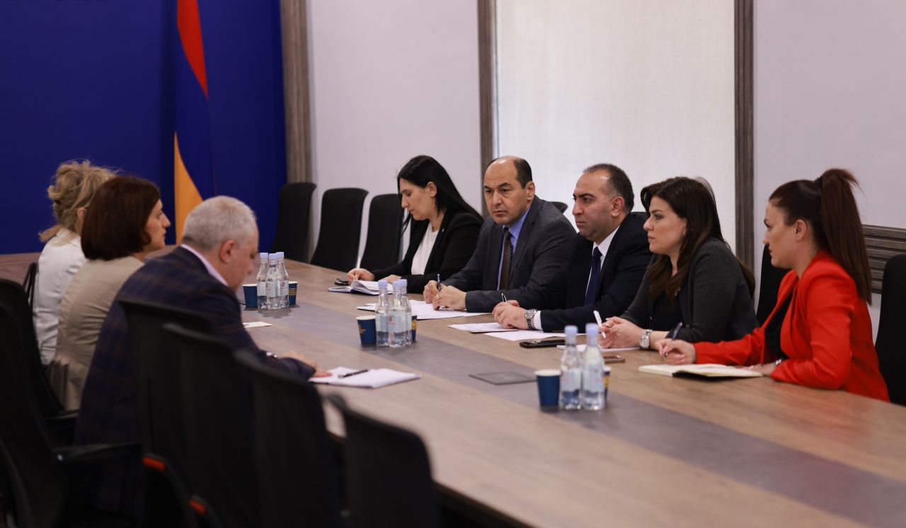 ՏԿԵՆ-ում Համաշխարհային բանկի ներկայացուցիչների հետ քննարկվել է «Սոցիալական ներդրումների և տեղական զարգացման» ծրագիրը