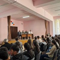 Հանդիպում Աշոցքի տարածաշրջանի դպրոցների ավարտական դասարանների աշակերտների հետ