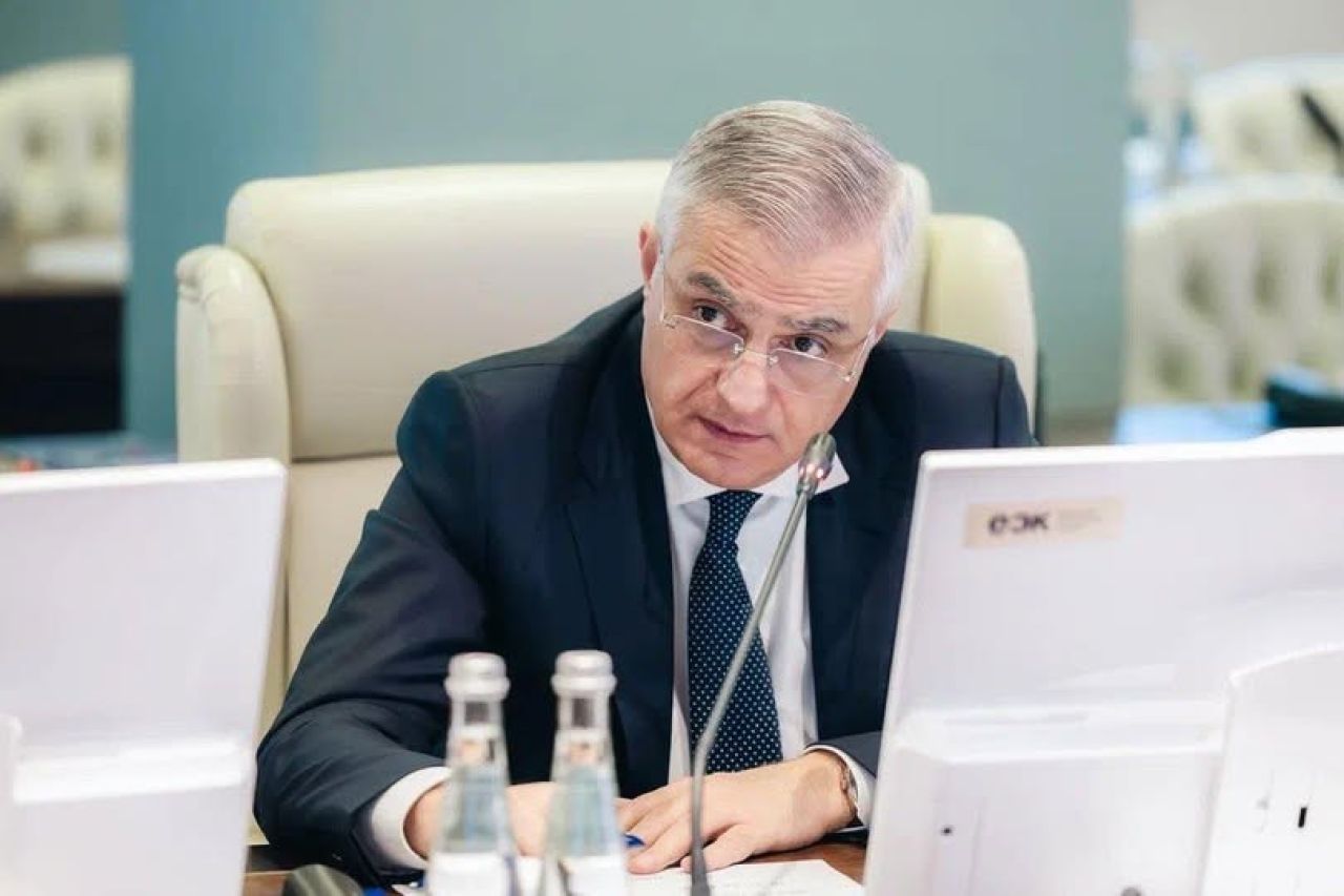 Մհեր Գրիգորյանը մեկնում է Մոսկվա