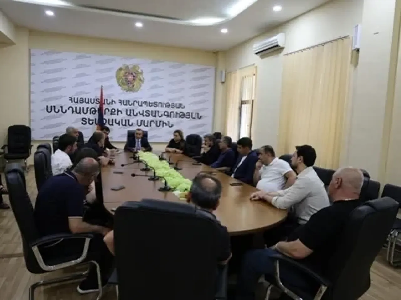 ՍԱՏՄ ղեկավար Տիգրան Պետրոսյանը հանդիպել է պաղպաղակ արտադրողների հետ