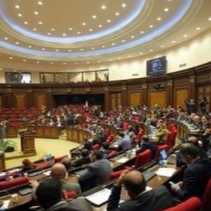 ԱԺ–ն արտահերթ նստաշրջան է գումարել. օրակարգում ՀԷՑ–ի ազգայնացման հարցն է. Ուղիղ