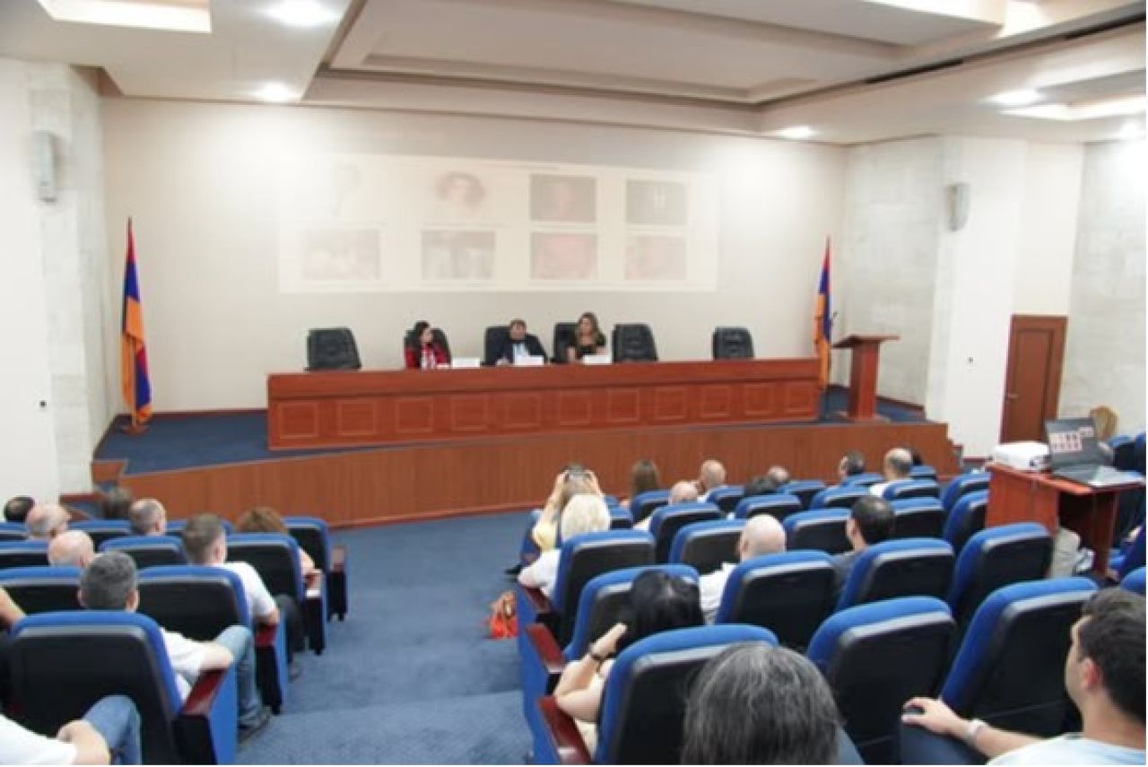 Հանդիպում ոսկեգործության և ադամանդագործության ոլորտի ներկայացուցիչների հետ