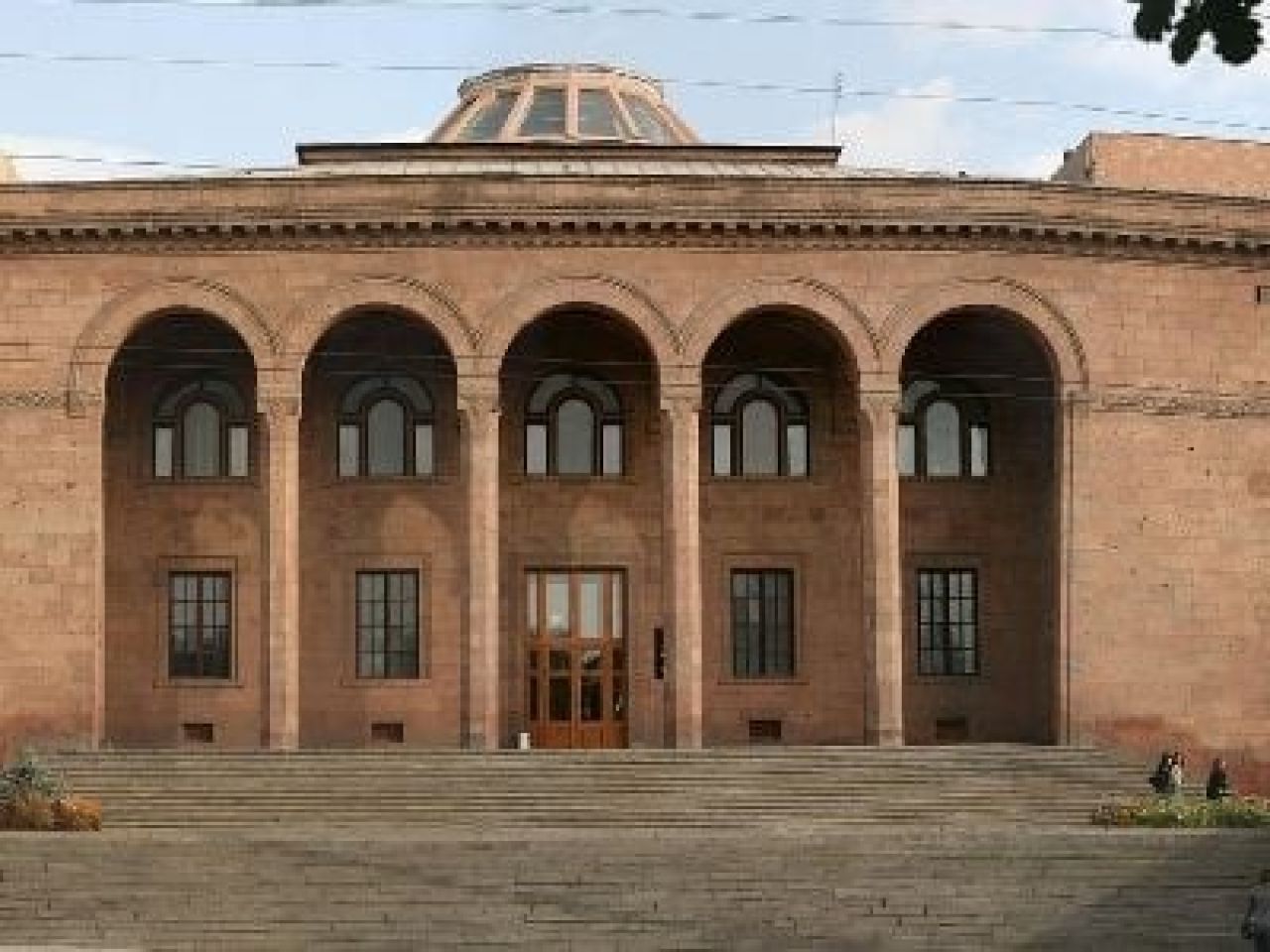 «ԳԵՂԱՐԴ» գիտավերլուծական հիմնադրամին նոր տարածք կտրամադրվի