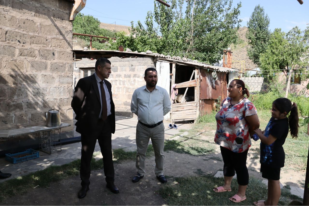 Վայոց ձորի մարզպետը Արենիի բնակիչների հետ քննարկել է հարցերի լայն շրջանակ