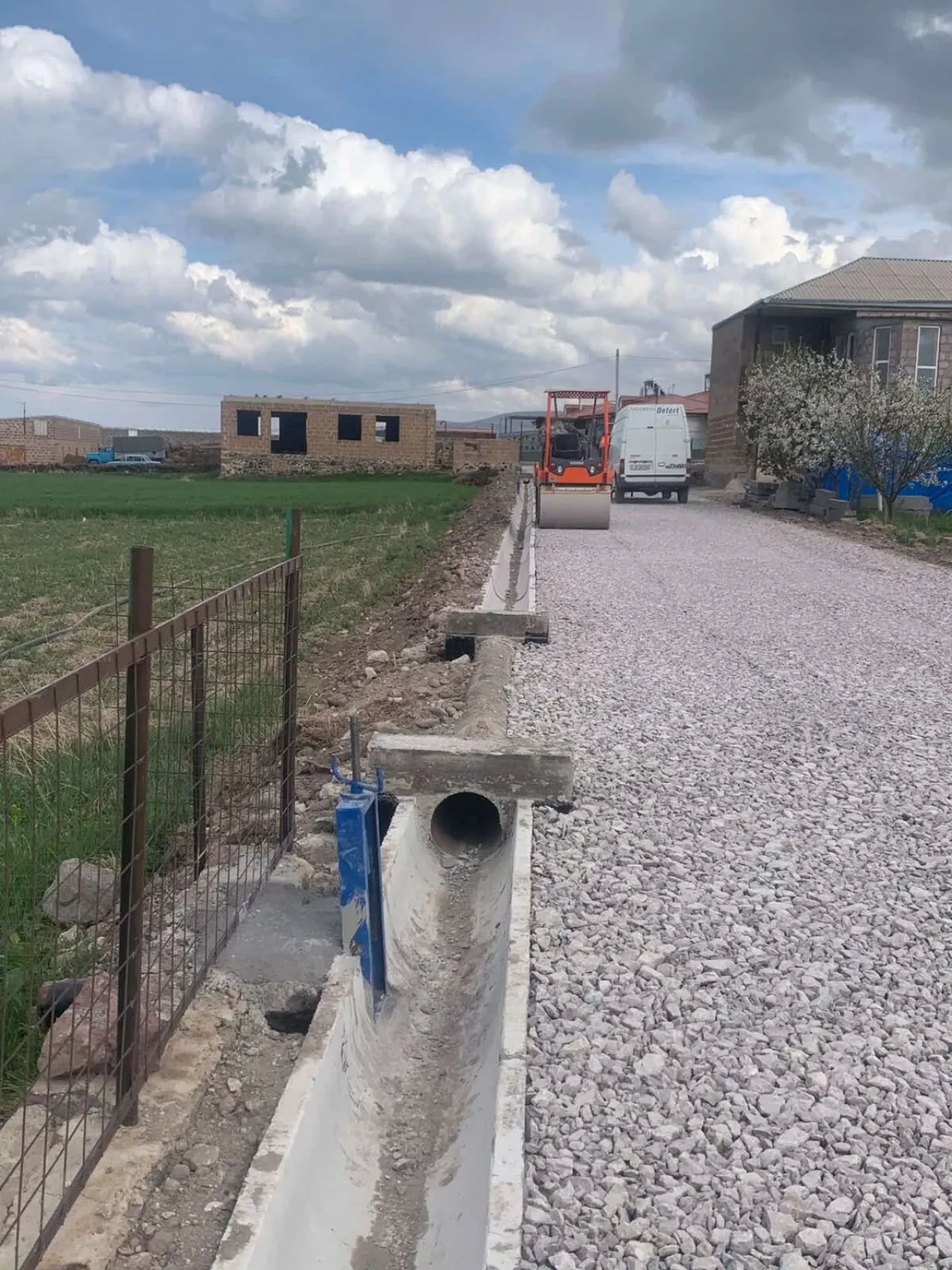 Մարտունու Վարդաձոր և Ներքին Գետաշեն գյուղերի շատ թաղամասերում ոռոգման ցանցը հիմնանորոգվում է