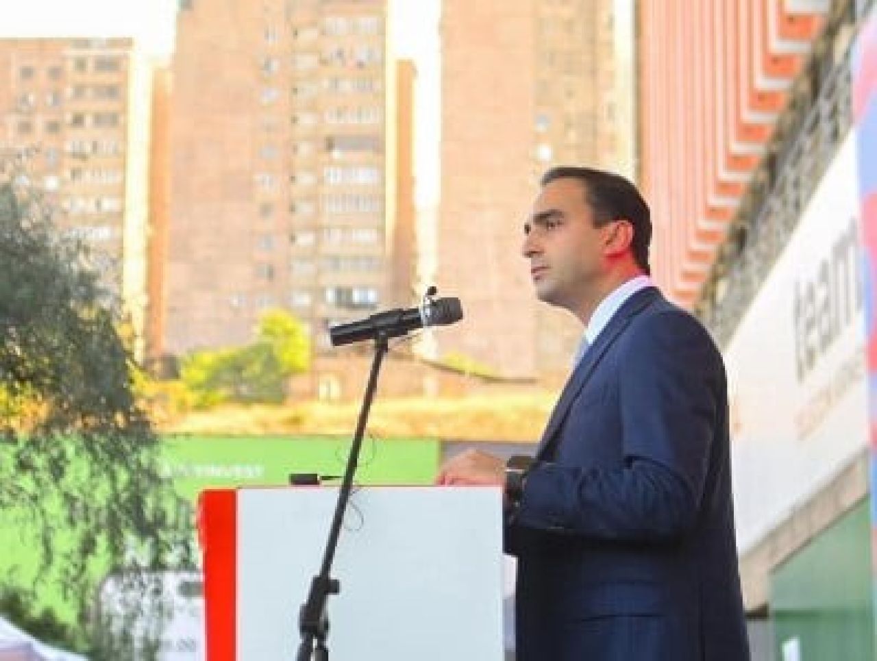 Երևանը դառնում է ավելի կանաչ, խնամված․ Ավինյան (վիդեո)