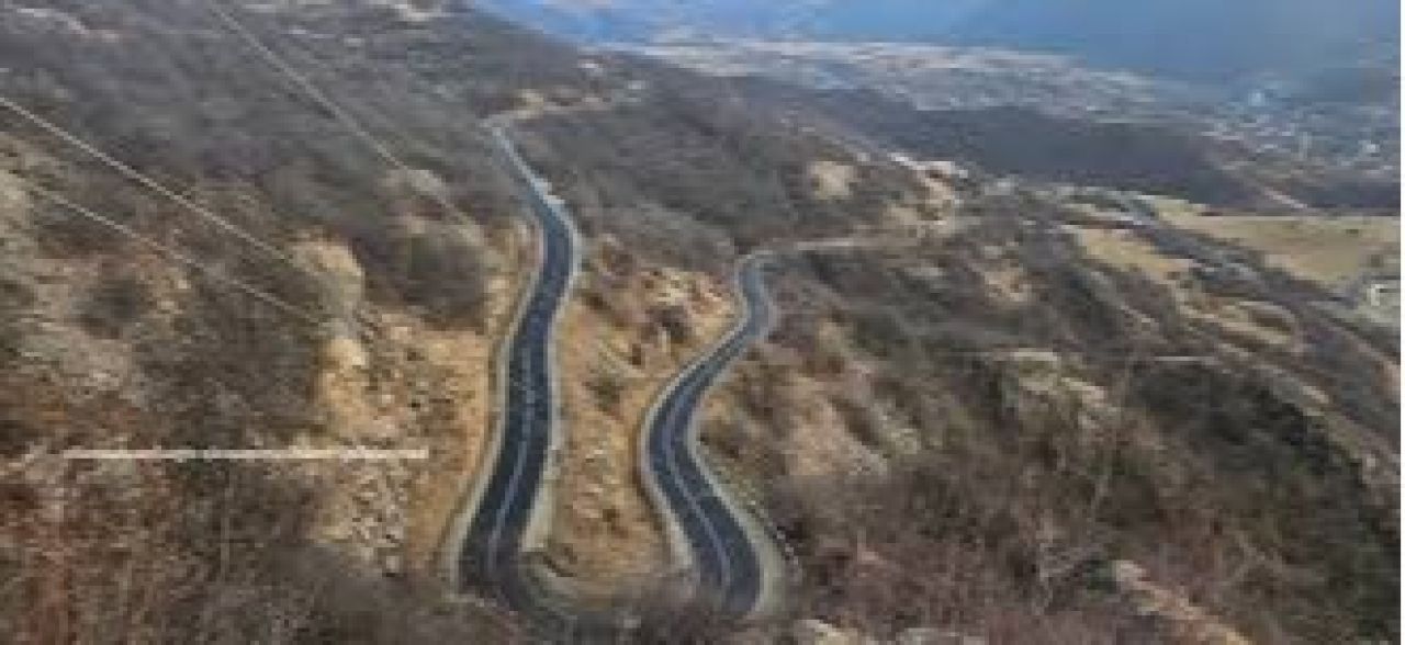 Դսեղ-Աթան հանրապետական նշանակության ավտոճանապարհի մի հատվածը նորոգվում է