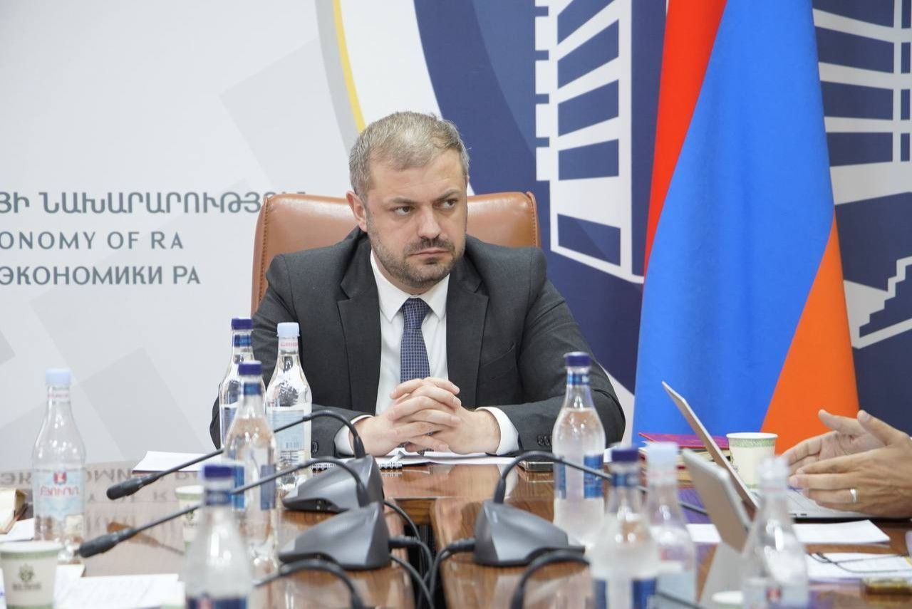 ՀՀ էկոնոմիկայի նախարարությունում տեղի է ունեցել կառուցապատողների աշխատանքային խմբի հերթական նիստը