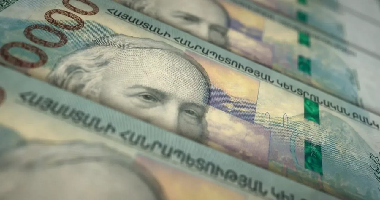 Հուլիսի վերջի դրությամբ Հայաստանում փողի բազան կազմել է 1․9 տրլն ՀՀ դրամ