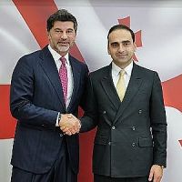 Տիգրան Ավինյանն ու Կախա Կալաձեն քննարկել են Երևան-Թբիլիսի գործակցության հեռանկարները