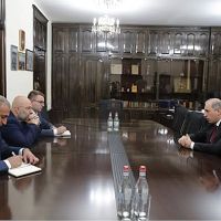 Շիրակի մարզպետարանում ընդունել են Էկոպարեկային ծառայության պետին
