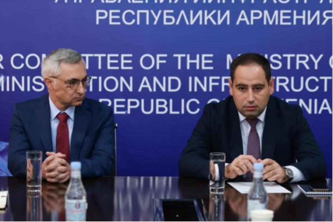 Դավիթ Խուդաթյանը  Ջրային կոմիտեի աշխատակազմին է ներկայացրել նորանշանակ նախագահին