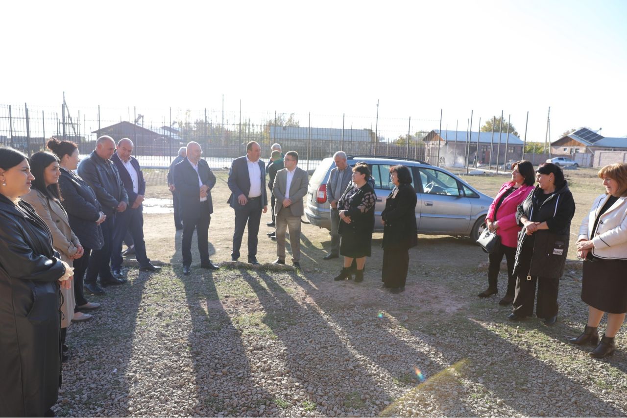 Շիրակի մարզպետ Դավիթ Առուշանյան այսօր եղել է Ախուրյան համայնքի 3 բնակավայրերում