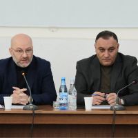 Աշխատանքային խորհրդակցություններ՝  Արթիկ և Անի համայնքներում