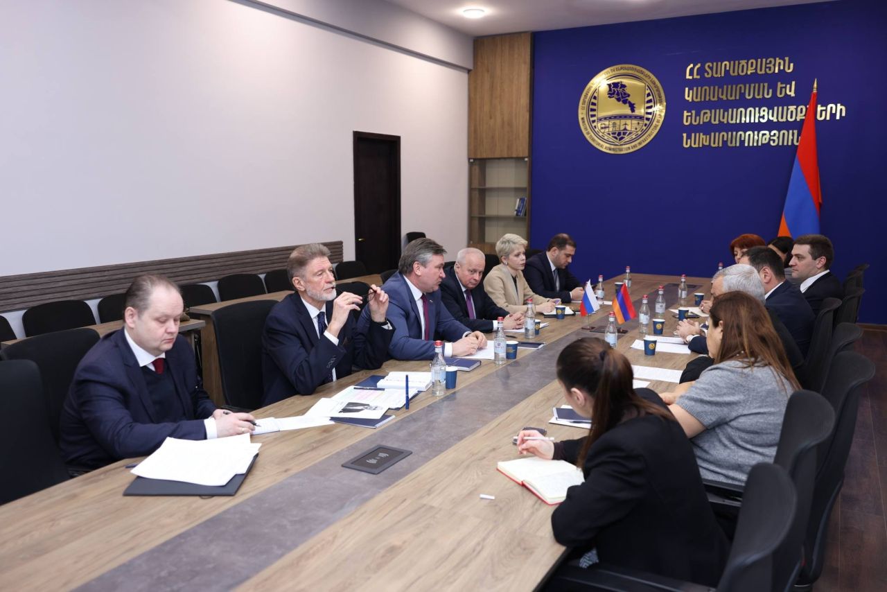 ՏԿԵ նախարարն ու ՌԴ դեսպանը քննարկել են ՀԱԷԿ-ի երկրորդ էներգաբլոկի շահագործման ժամկետի երկարաձգման աշխատանքների վերաբերյալ հարցեր
