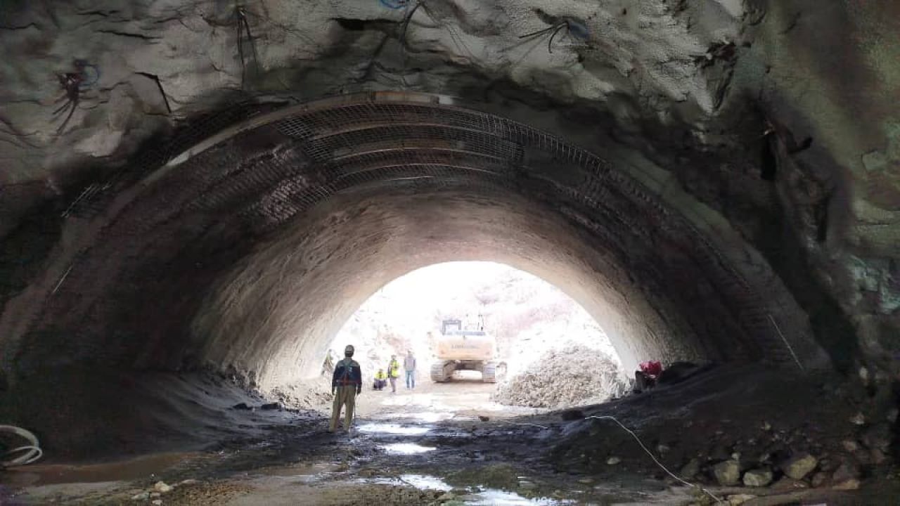 Քաջարան-Ագարակ ճանապարհահատվածում ավարտվել է երկրորդ թունելի հորատումը