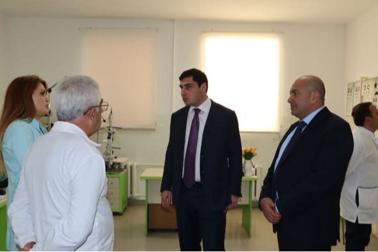 Վայոց ձորի մարզպետն այցելել է Եղեգնաձորի պոլիկլինիկա