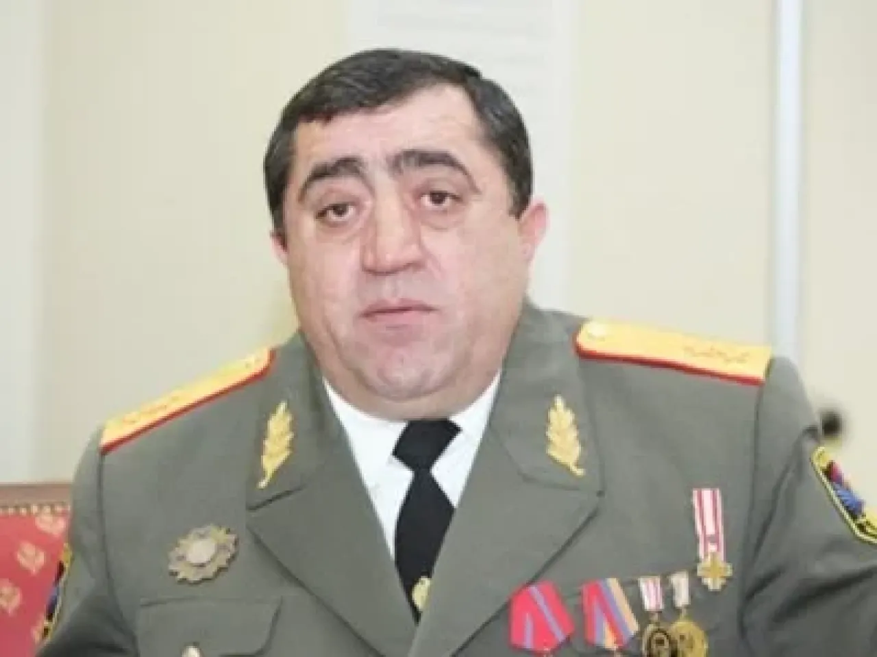 Ապօրինի ծագում ունեցող գույք. Գեներալ Հայկազ Բաղմանյանը հրավիրվել է դատախազություն