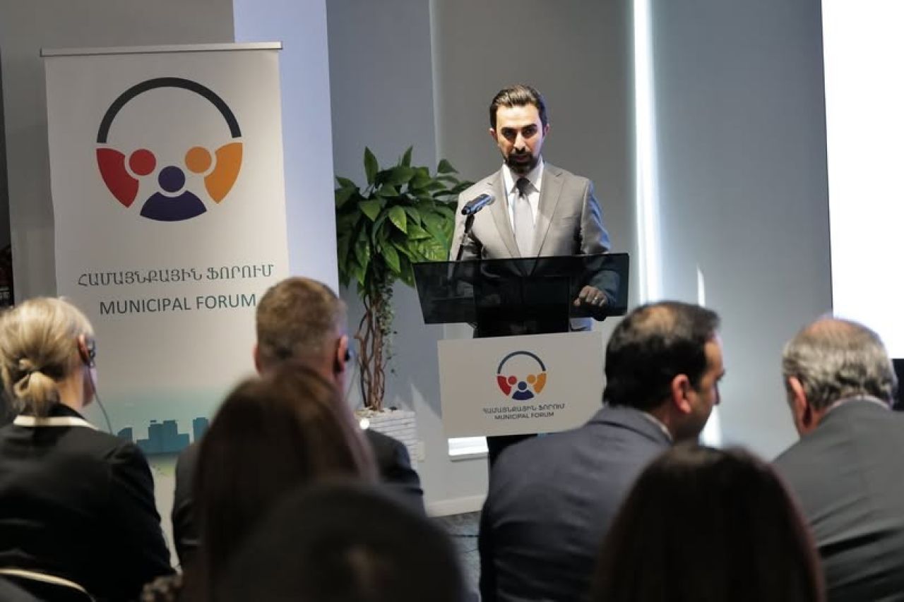 Առնակ Ավետիսյանը մասնակցել է ԴեաԼոԳ ծրագրի շրջանակներում կազմակերպված Համայնքային ֆորումին