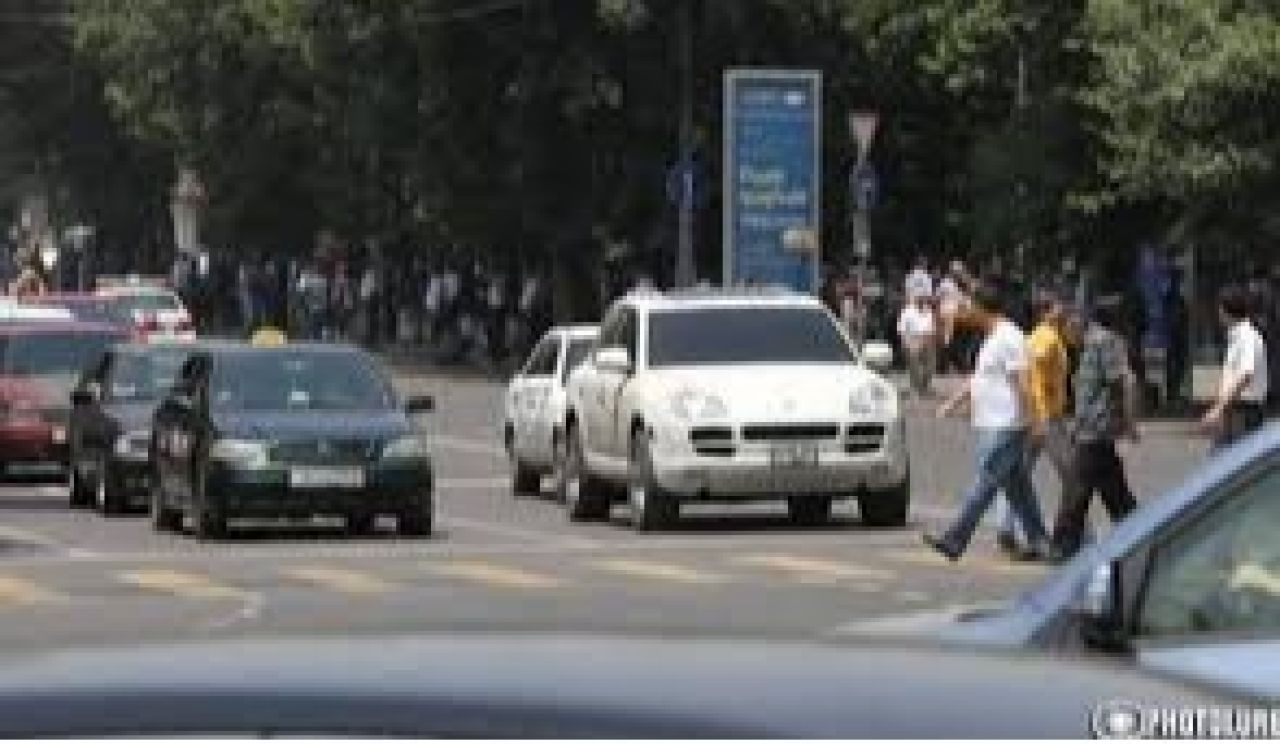 Իսահակյան և Թամանյան փողոցների խաչմերուկում կկատարվի երթևեկության կազմակերպման փոփոխություն
