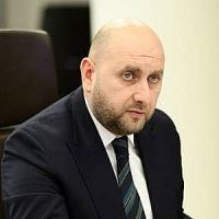 ԱԺ հանձնաժողովը դրական եզրակացություն է տվել ԿԲ նախագահի պաշտոնում Մարտին Գալստյանի թեկնածությանը