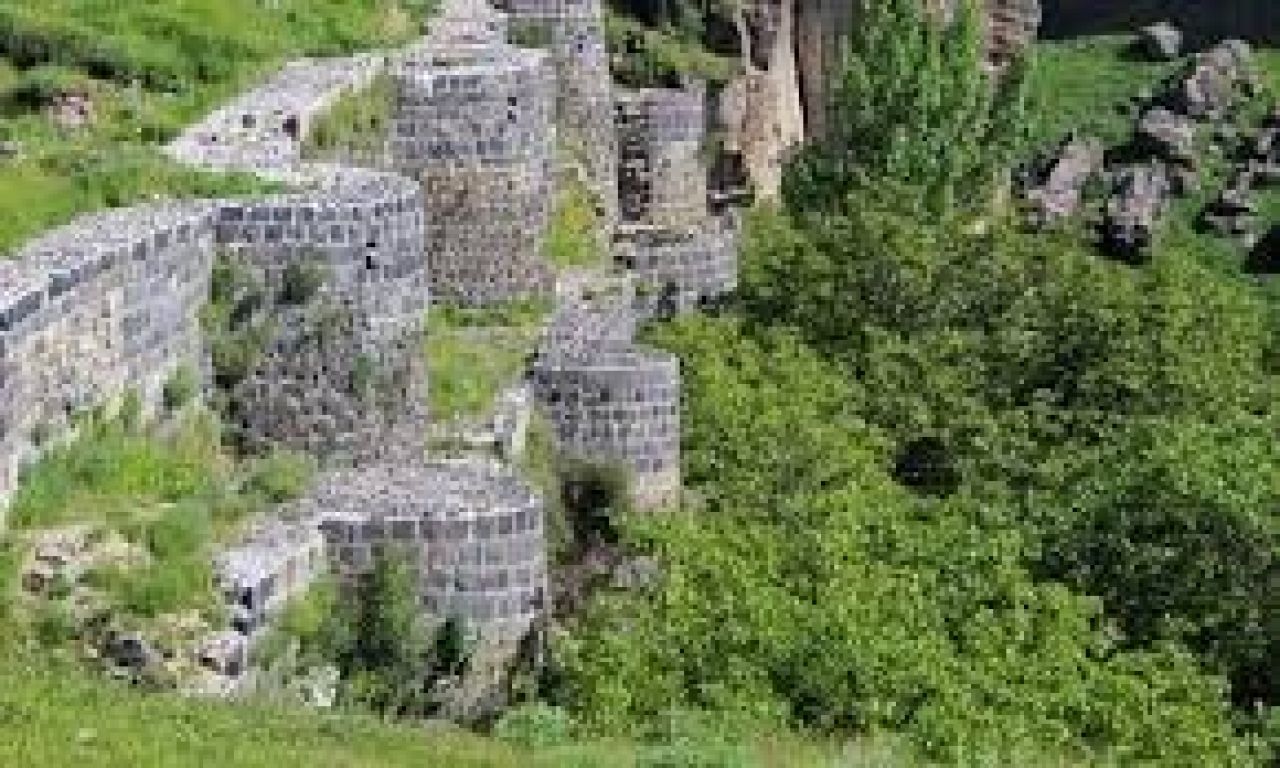 «Բջնի ամրոց» պատմության և մշակույթի հուշարձան տանող հանրապետական նշանակության 2 կմ ճանապարհը հիմնանորոգվում է
