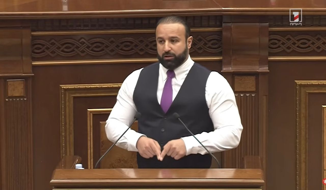 Զինծառայությանն առնչվող նախագիծը չընդգրկվեց ԱԺ նստաշրջանի օրակարգում