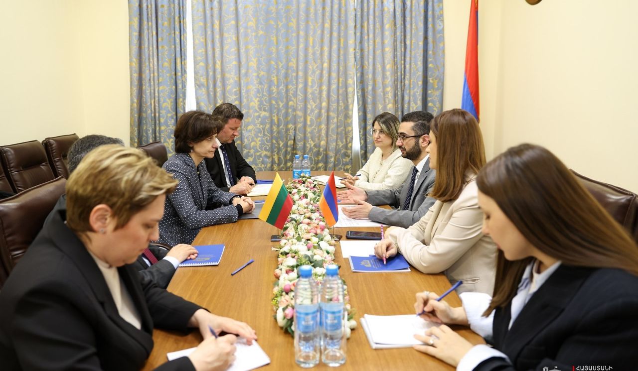 Քննարկվել են ՀՀ-ԵՄ վիզաների ազատականացման ու ՆԳՆ թվայնացման գործընթացները