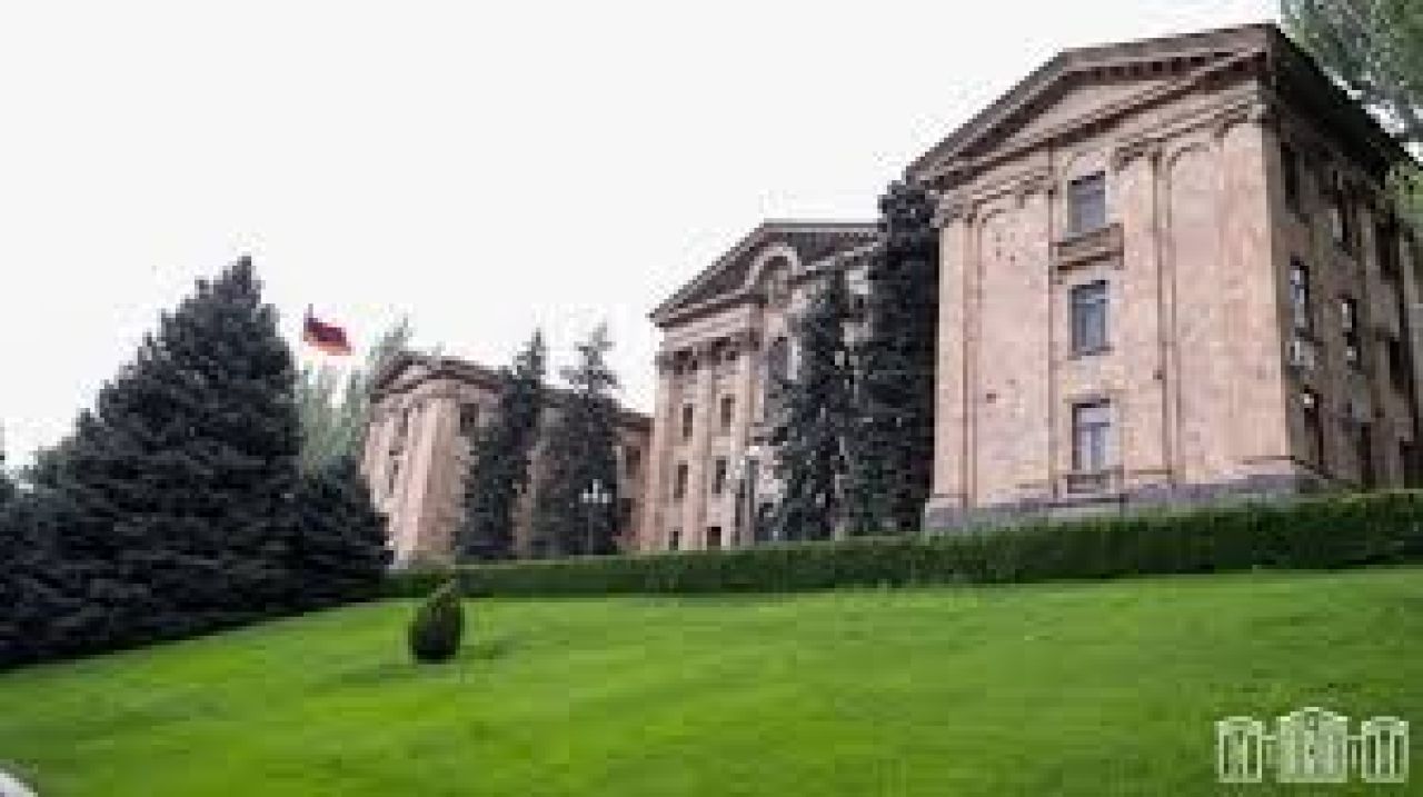 Ընդունվեցին մի շարք օրենքի նախագծեր