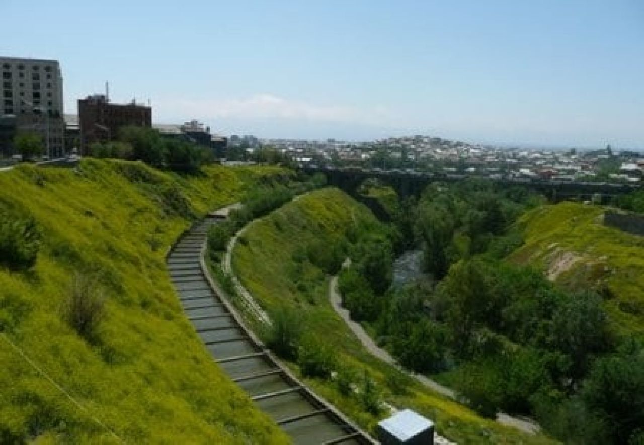 Հրազդանի կիրճի բարեկարգման հայեցակարգի ամբողջական իրականացումը կտևի նվազագույնը 7-8 տարի. Ավինյան