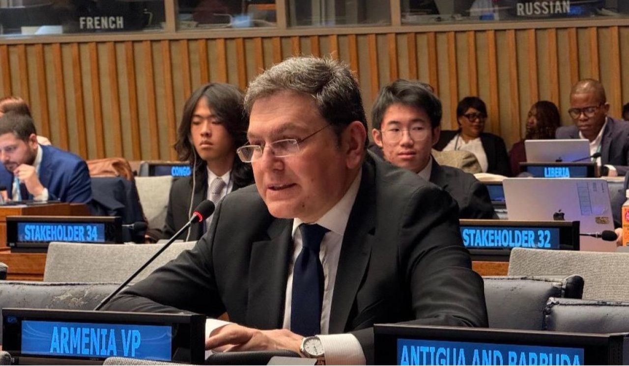 STI ֆորումում Պարույր Հովհաննիսյանը հանդես է եկել ելույթով