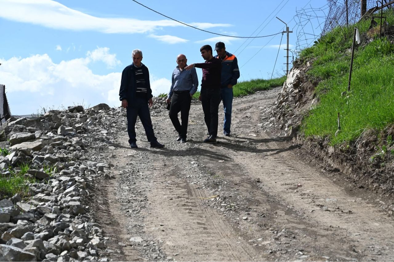 Սյունիքում միջհամայնքային և ներհամայնքային ճանապարհներ են նորոգվում